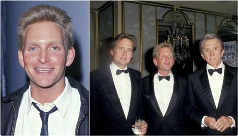 michael douglas killer con collo alto prada|michael douglas brothers.